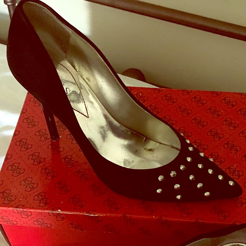 Guess Black Suede Pumps w/slicks studs on tips.